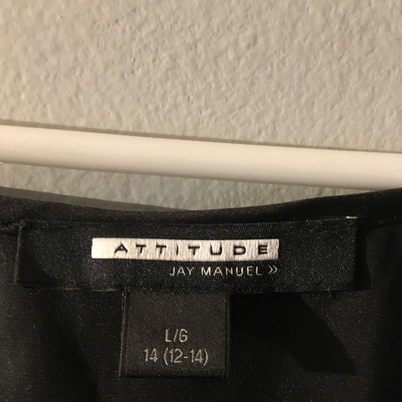 Shirt - Picture 2 of 3